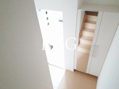 【玄関】 | ふる～る本中山 | 玄関です。