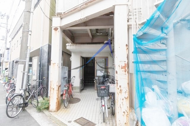 マルセンビルのエントランス|エントランスです。