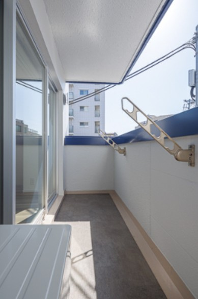 【バルコニー】