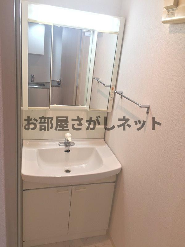 グランドフォーレヤマモト【おとり物件なし】#学生・社会人にオススメ！初期費用分割払いOK！の洗面所