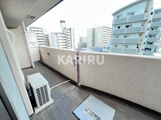 エヌズのバルコニー