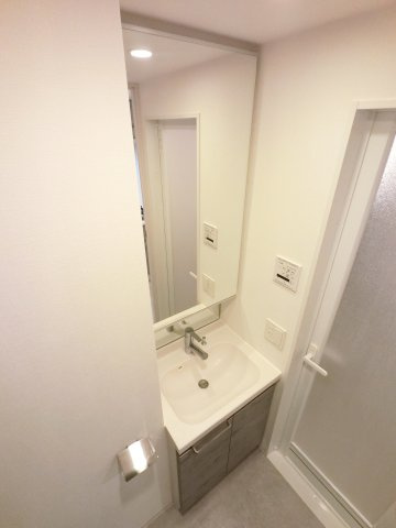 ブランシエスタ西船橋の独立洗面台