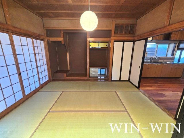 草間町戸建の寝室