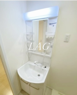 【洗面所】 | メゾン市川南 | 洗面台です。