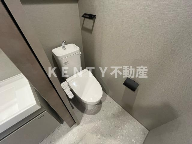 【トイレ】 | ザ・ライオンズフォーシア蒲田 | シンプルで使いやすいトイレです