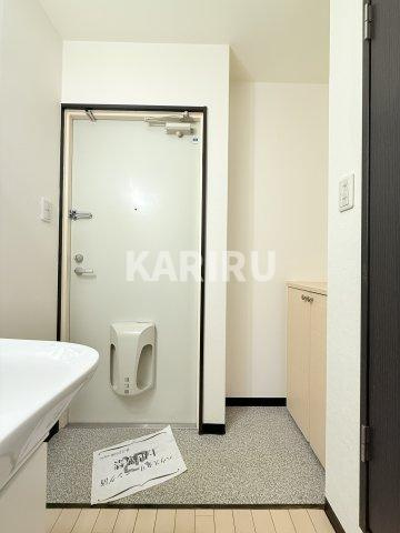 グランパシフィック鶴橋 の玄関