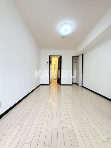 グランパシフィック鶴橋 の居間・リビング