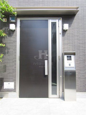 【エントランス】 | ヴィフヴィブ | エントランス