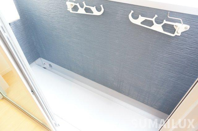 熊本市中央区黒髪１丁目のアパートのバルコニー