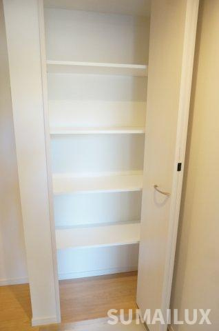 熊本市中央区黒髪１丁目のアパートの収納