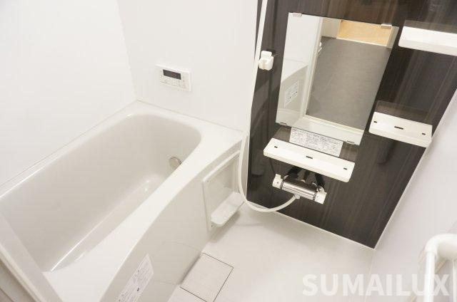 熊本市中央区黒髪１丁目のアパートの浴室