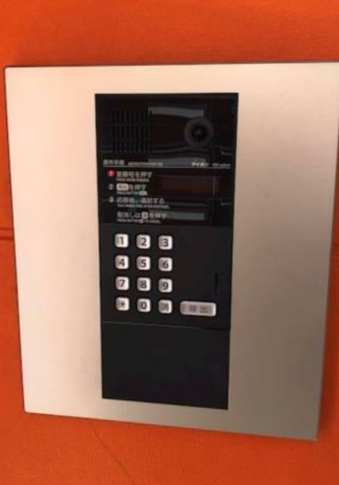 フェリスフェアのセキュリティ|オートロック完備で安心（同一仕様写真）