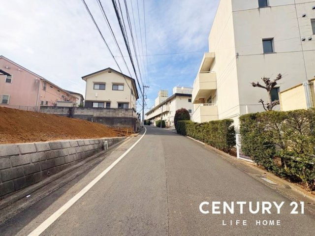 【前面道路含む現地写真】 | 東急田園都市線「江田」売地 | 前面道路含む現地写真です