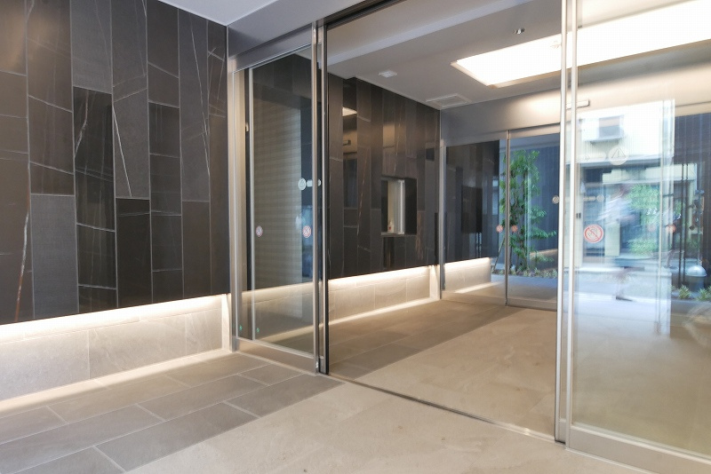 ハーモニーレジデンス神楽坂ヒルズsecondのエントランス