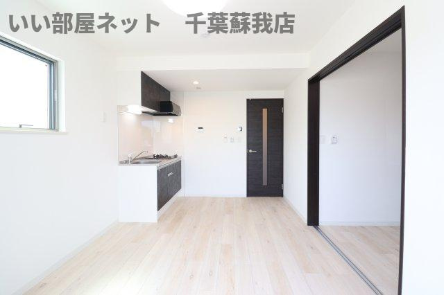 (仮称)ジーメゾン千葉村田町エベッラの居間・リビング|リビングです