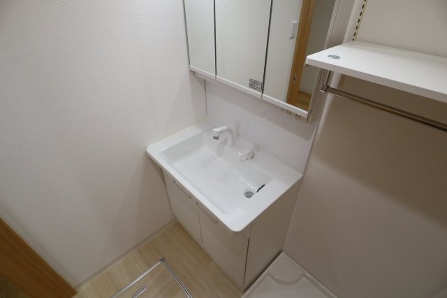 クレアール小綱町の洗面所