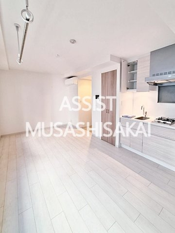 アーバンキューブ三鷹の洋室