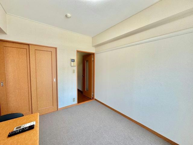 アーバンフラッツKの洋室