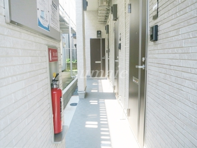 ポラリス上十条のロビー|1階通路です☆