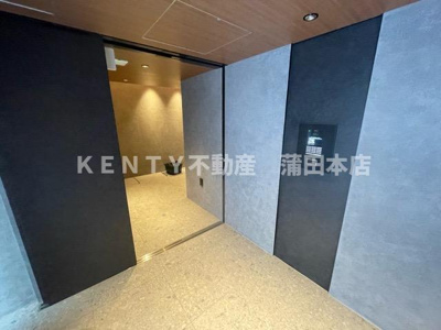 【エントランス】 | ザ・ライオンズフォーシア蒲田 | 落ち着いたエントランスです