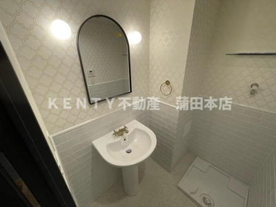 【独立洗面台】 | ザ・ライオンズフォーシア蒲田 | 独立洗面台、朝の身支度には欠かせません