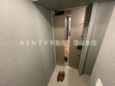 【玄関】 | ザ・ライオンズフォーシア蒲田 | 明るい玄関です