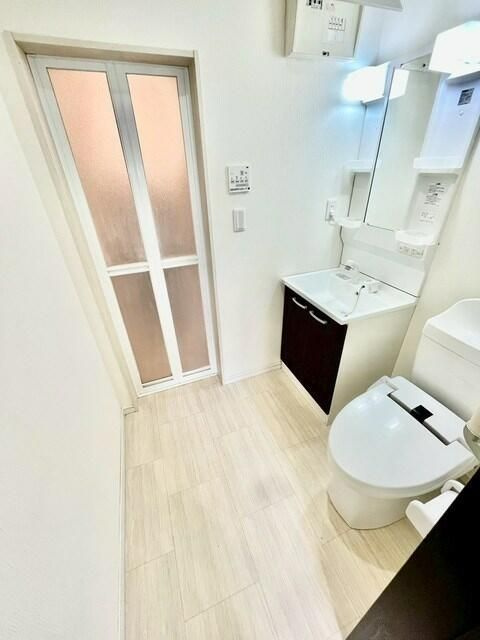 ウエストガーデン坂戸の洗面所