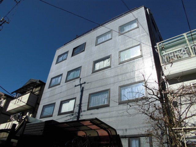 アーバントラスト北小岩2号館の外観
