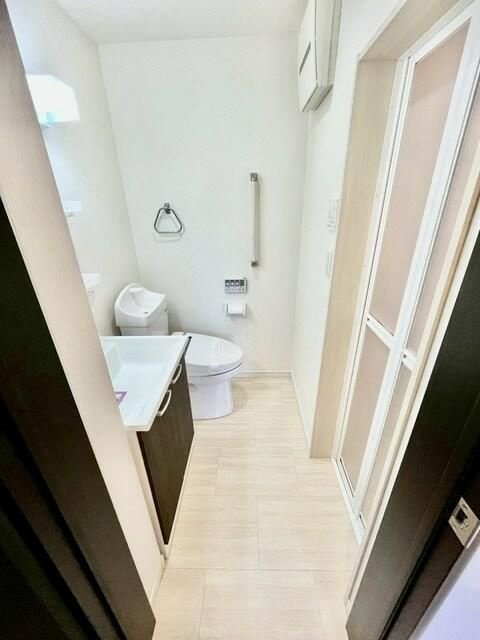 ウエストガーデン坂戸の洗面所