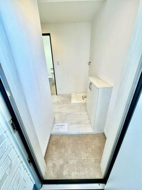 ウエストガーデン坂戸の玄関