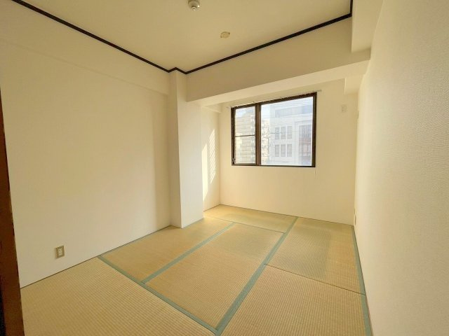 オークヒルズの和室