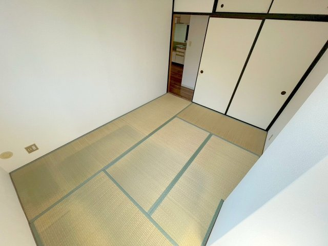 オークヒルズの和室