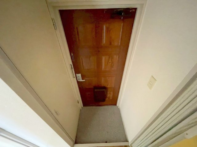 オークヒルズの玄関