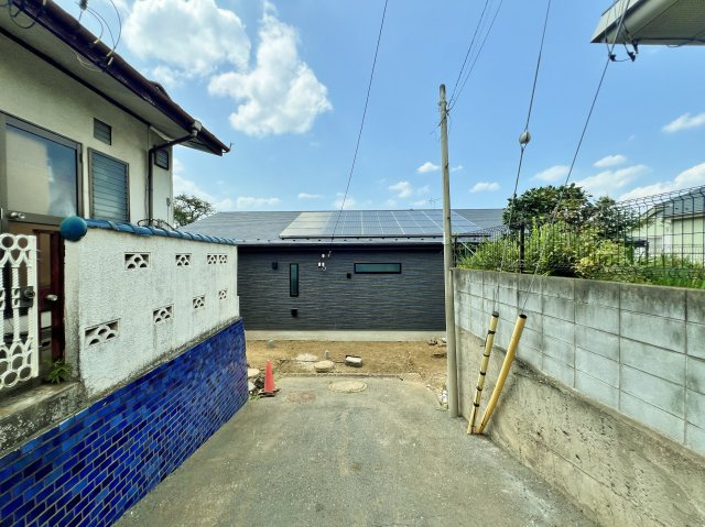 清瀬市中里2丁目 限定1棟の前面道路含む現地写真|間口はしっかりと4ｍございます♪♪