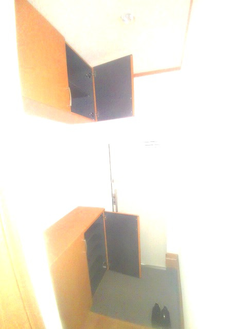 アムール魚住の玄関