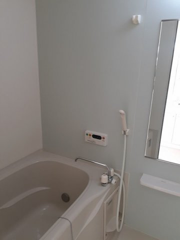 カ－サ　ヒルズの浴室