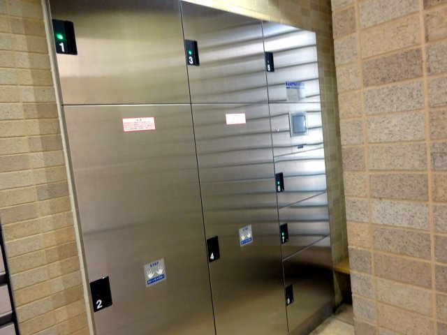 NTPRレジデンス甲子園四番町のその他共用部分|メールBOX　宅配BOX