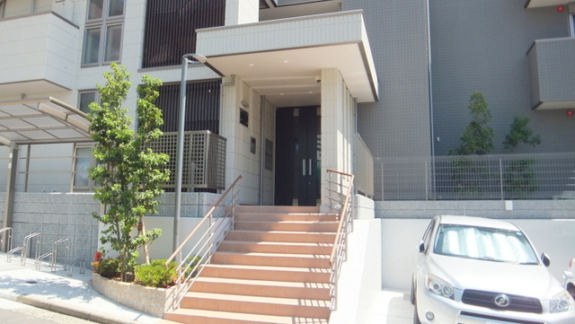 グリーン・ケイ東戸塚のエントランス