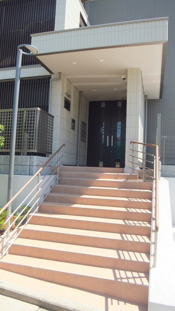 グリーン・ケイ東戸塚のエントランス|安心のオートロック