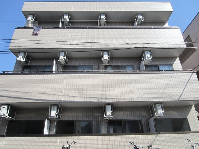 フローラ水山のその他共用部分|大通りから少し入ったところにあります♪