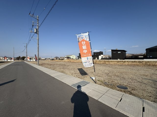 大和高田市西坊城町　全9区画の外観