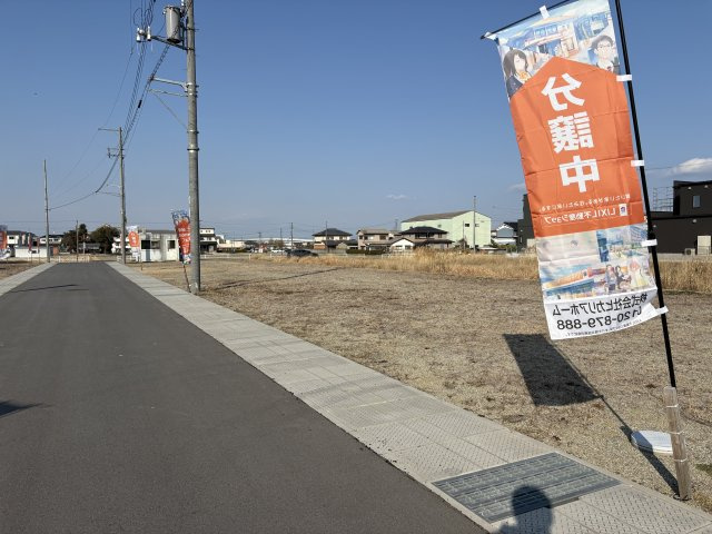 大和高田市西坊城町　全9区画の外観