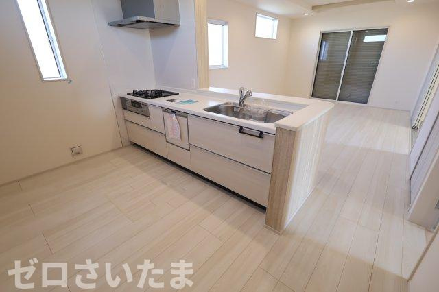 《仲介手数料無料》緑区大字三室891-6新築一戸建てブルーミングガーデンのキッチン
