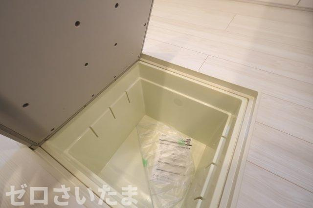 《仲介手数料無料》緑区大字三室891-6新築一戸建てブルーミングガーデンのキッチン