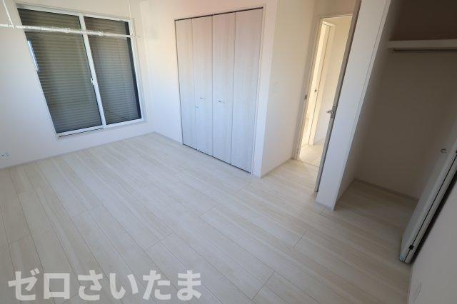 《仲介手数料無料》緑区大字三室891-6新築一戸建てブルーミングガーデンの洋室