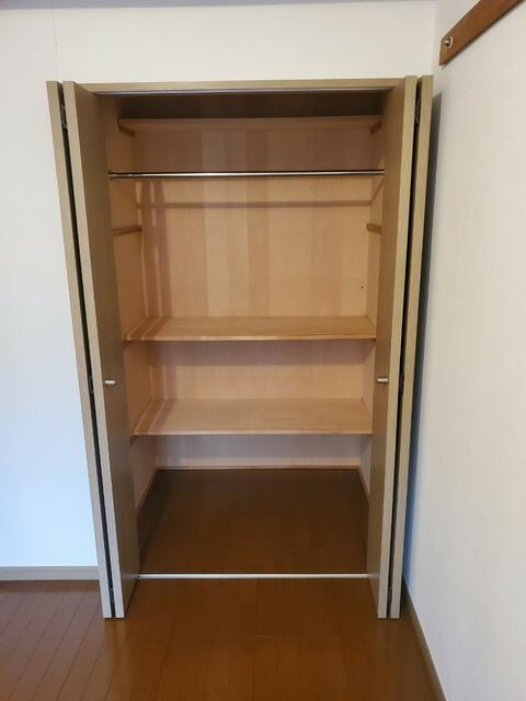 エストブリランテの収納