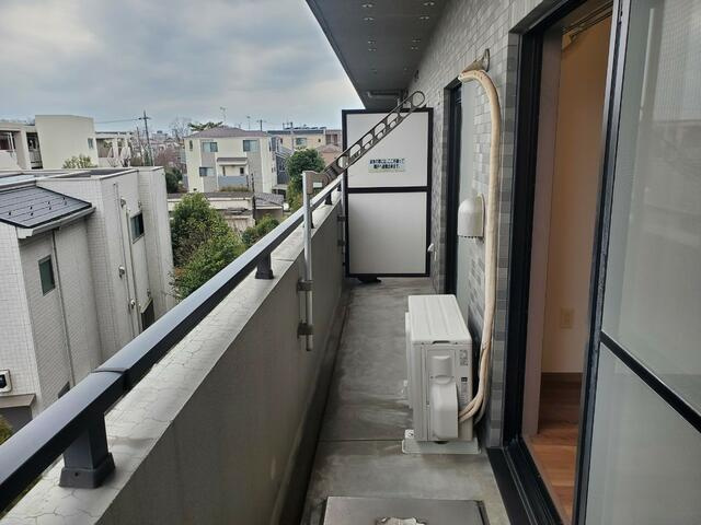 エストブリランテのバルコニー