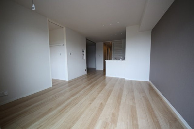 【内装】 | ルアナ朝霞