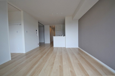 【内装】 | ルアナ朝霞