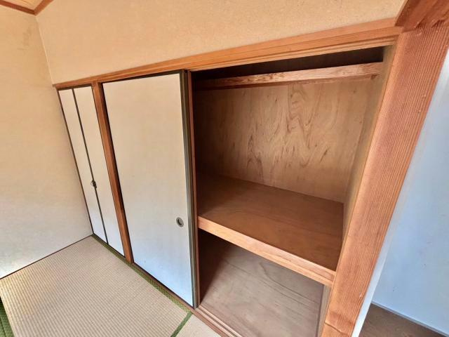 ハイツ西庄の収納